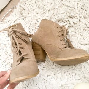 Tan heeled tie booties